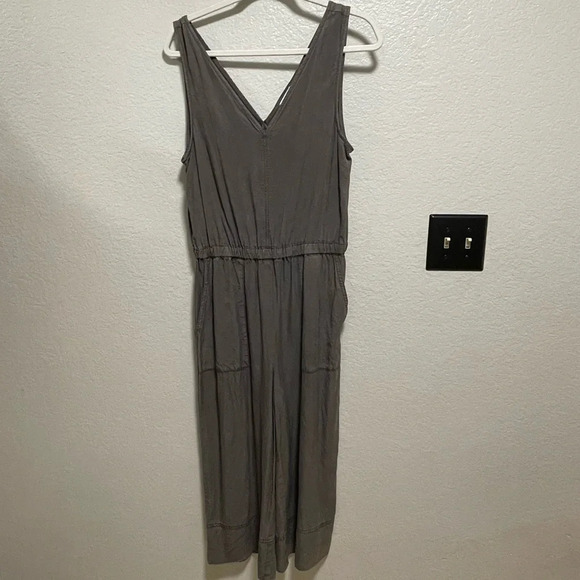 Splendid Jumpsuit Gray Tank Cropped Elastic Waist Wide Leg Size Small - Picture 1 of 4